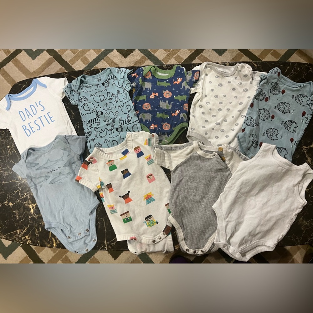 Baby T-shirts different size bundle of 9